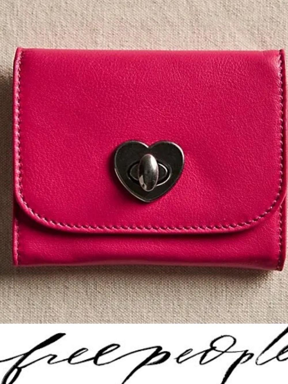 Free People Lock It Up Leather Wallet in Love Potion🩷NWOT